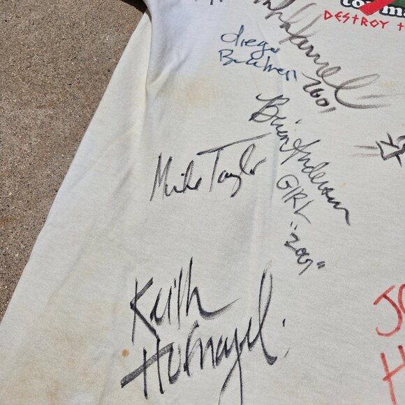 SIGNED Vtg Toy Machine shirt M. y2k skate HUF WASTELL DAEWON tumyeto crailtap - Picture 3 of 8